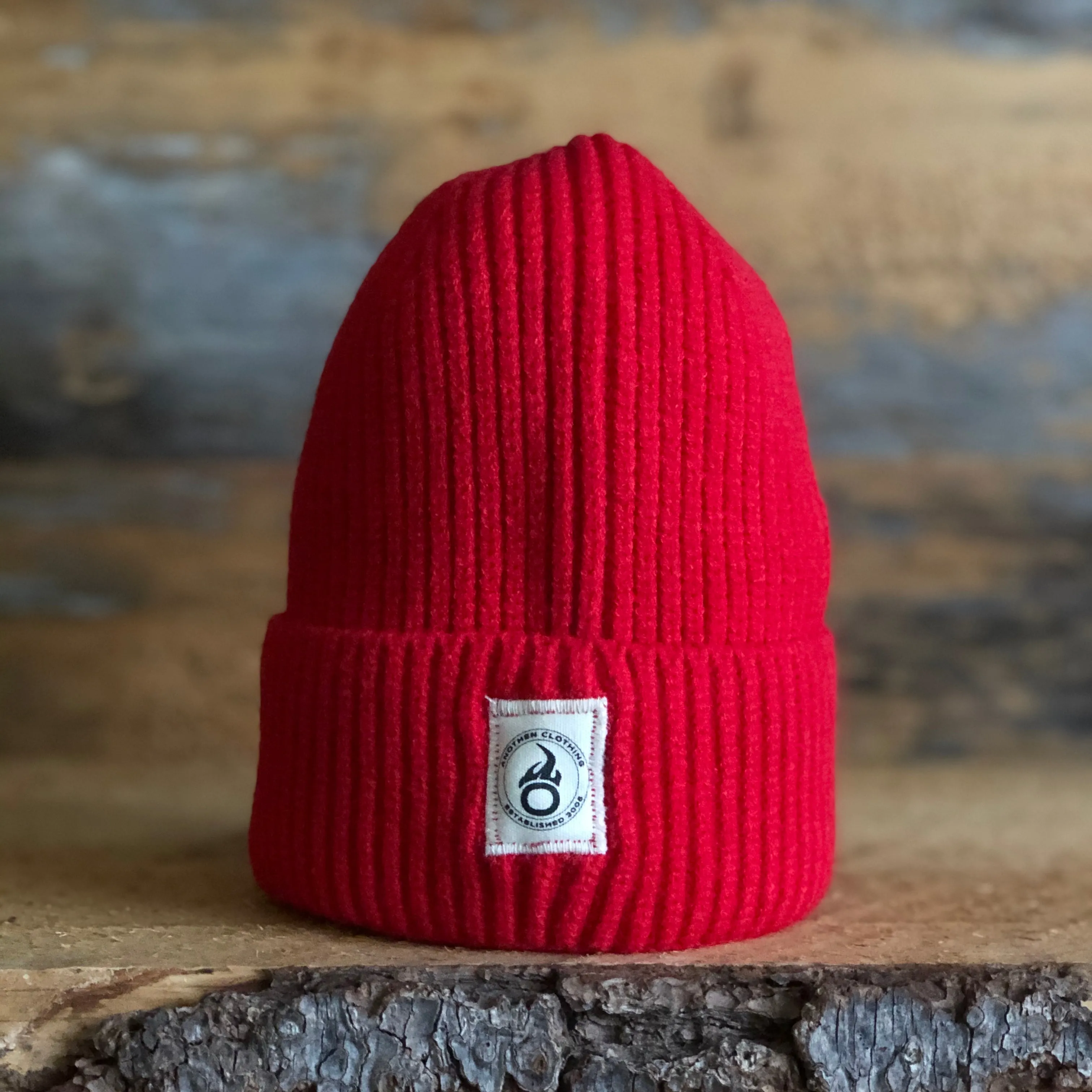 Insignia Unisex Crew Beanie