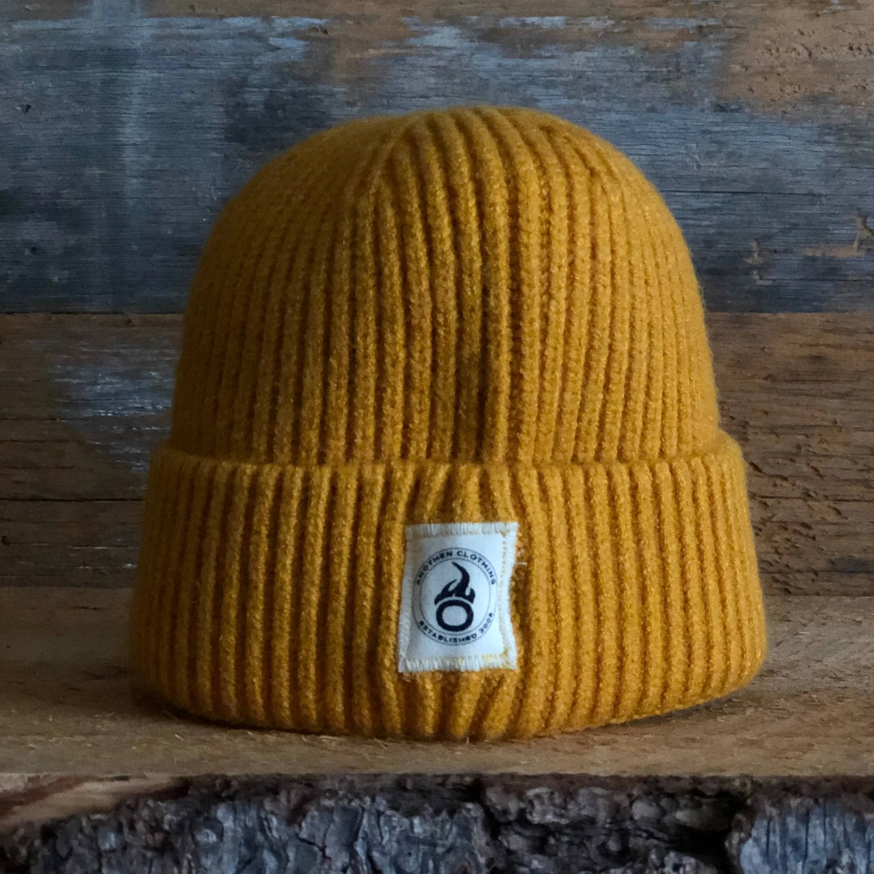 Insignia Unisex Crew Beanie