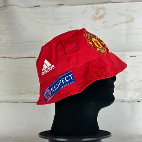 Manchester United 17/18 Upcycled Home Shirt Bucket Hat