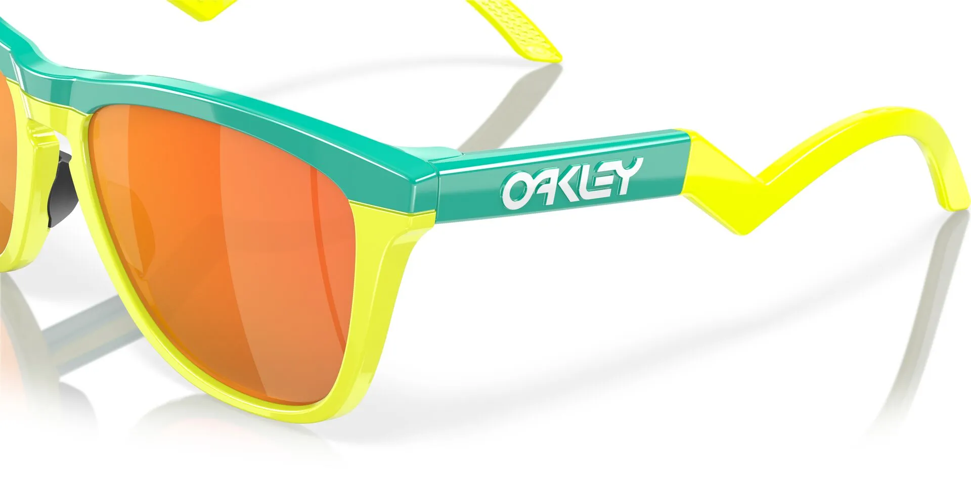 Oakley Frogskins Hybrid OO9289